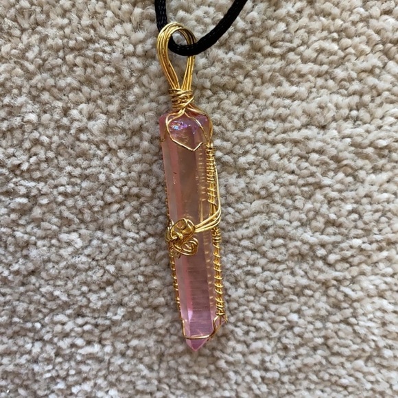 Aura Necklace - Picture 5 of 8